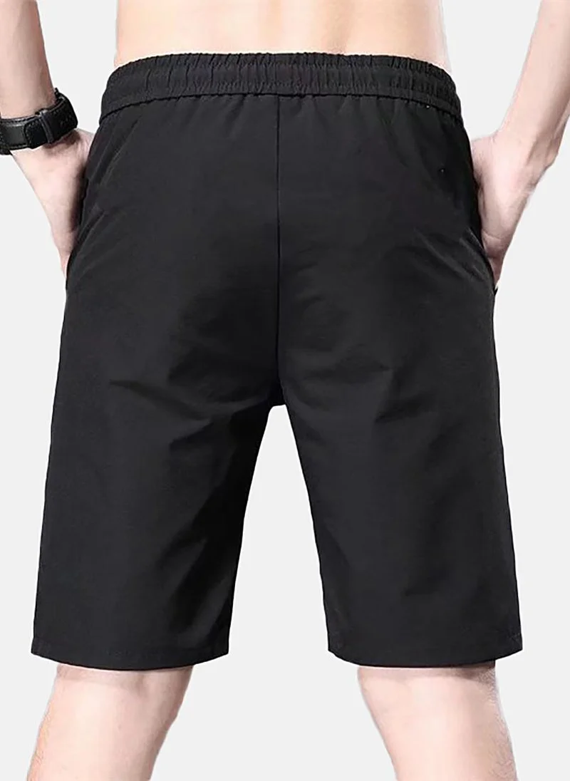 يونيكي Black Mid Rise Soild Slim Fit Shorts