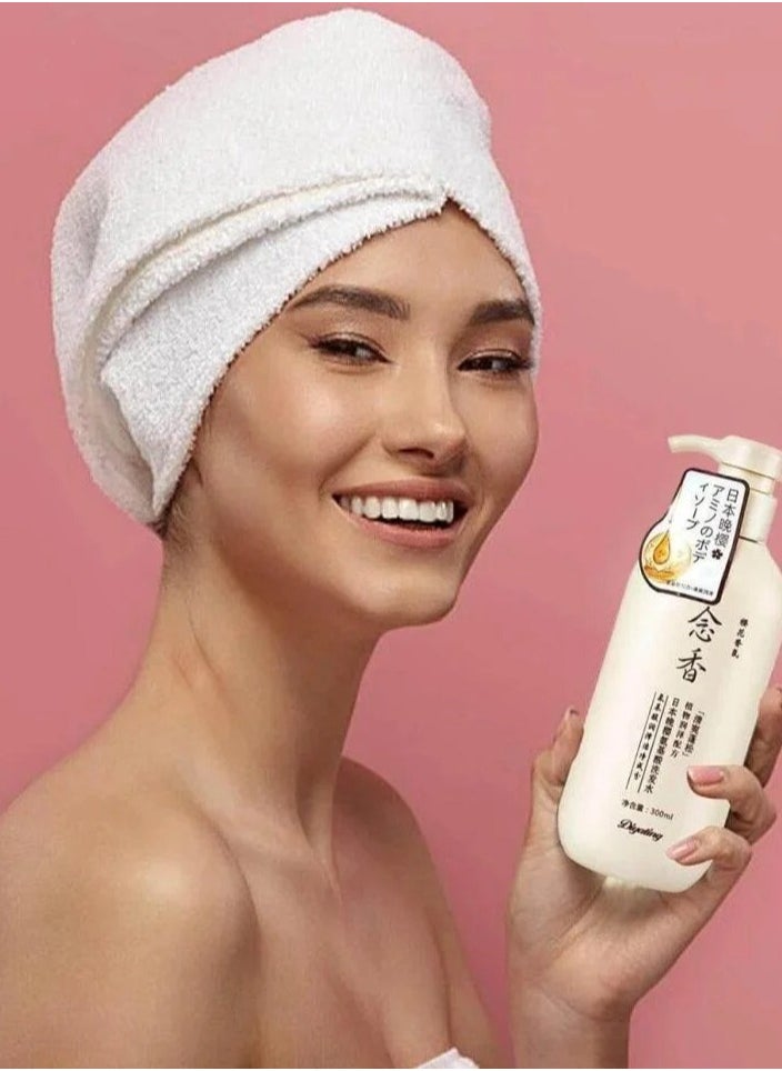 SAKURA Japanese Sakura Body Wash - 300ml‏  - Image 2