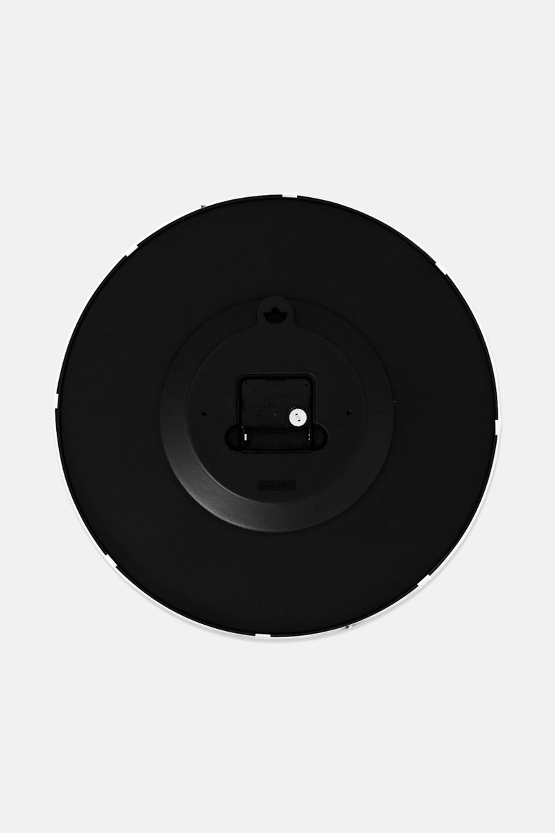 Catherine Malandrino Wall Clock With Aluminum Frame And Dial, Silver - Image 3