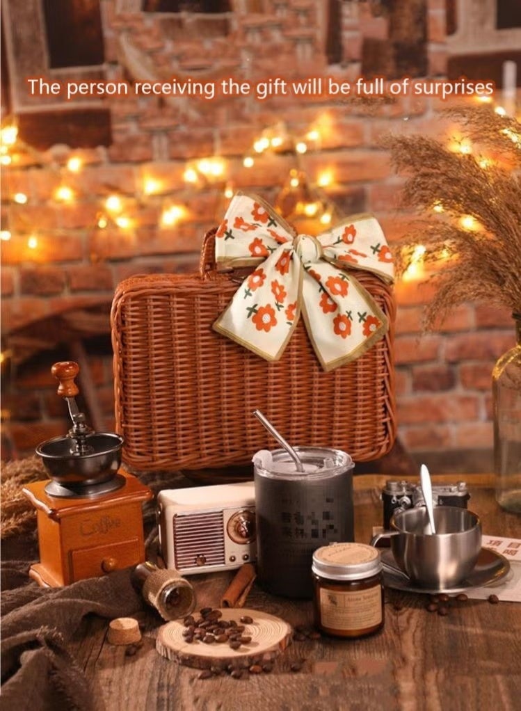 مجموعة هدية صانعة القهوة الفاخرة | صندوق هدية محمول باليد | مجموعة ملحقات تحضير القهوة باليد | هدية مثالية لعشاق القهوة، أعياد الميلاد، حفلات الزفاف وهدايا الحفلات - Image 2
