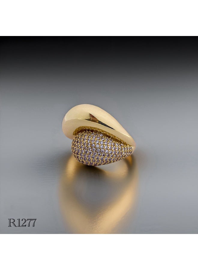3Diamonds Gold-Plated Adjustable Ring with Full Micro-Zircon Detail – Bold & Elegant Design  - Image 3