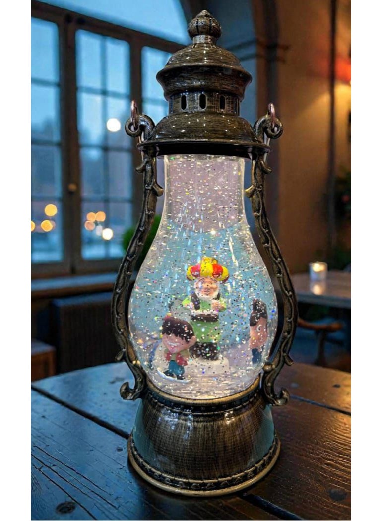 A uniquely designed Ramadan lantern that blends heritage and memories! ✨ This luxurious and elegant lantern features charming characters inside, surrounded by a dazzling array of glitter, creating a warm and joyful Ramadan atmosphere.  Perfect for decorating a Ramadan corner or as a special gift that adds the spirit of the holy month to any space.