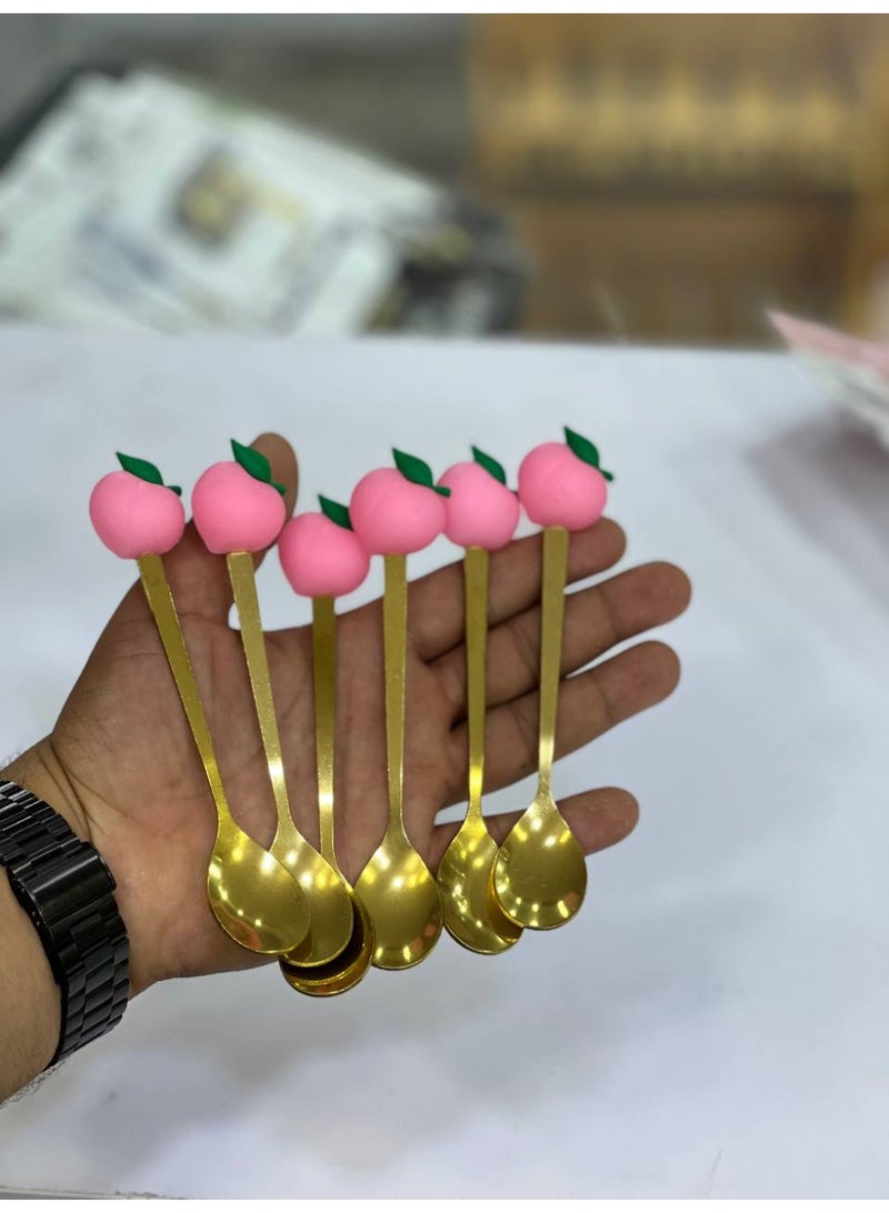 طقم معالق تقديم ذهبية مزخرفة بديكور فاكهة – 6 قطع للحلويات والمشروبات - Image 2