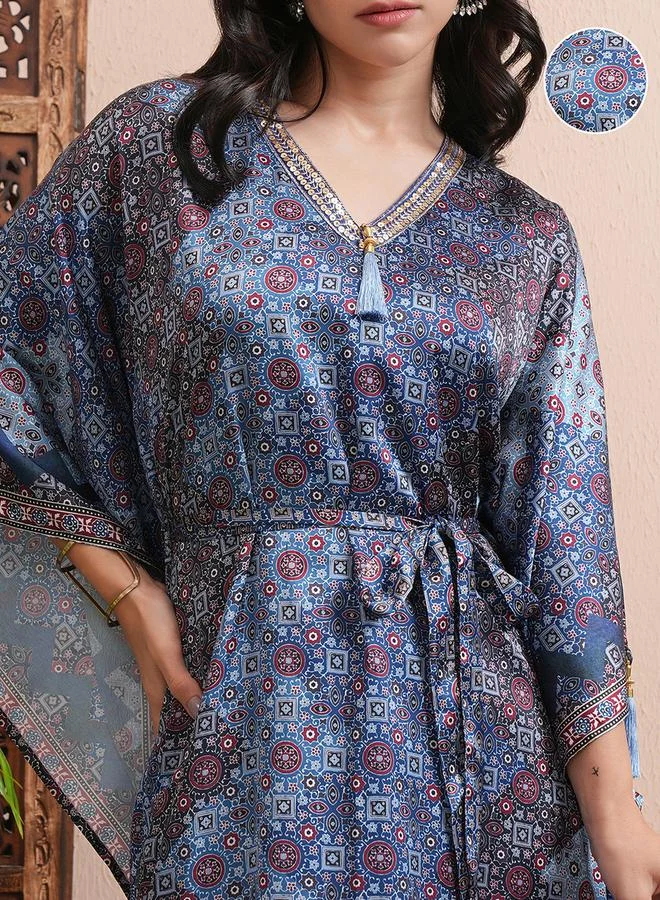 Vishudh Vishudh Women Geometric Printed V-Neck Top by Styli