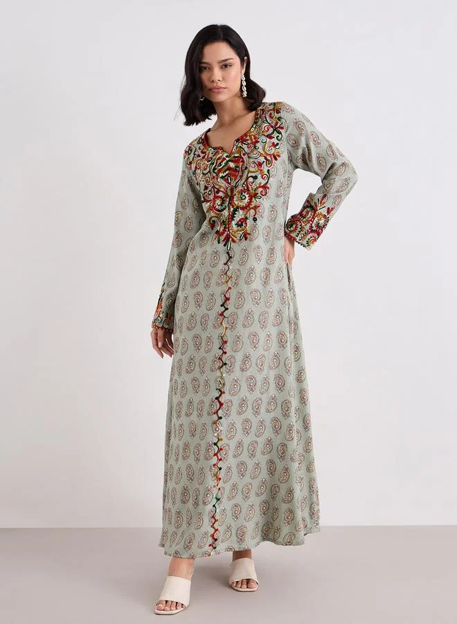 Styli Styli Women Green Rayon Printed Jalabiya with Embroidery Detail