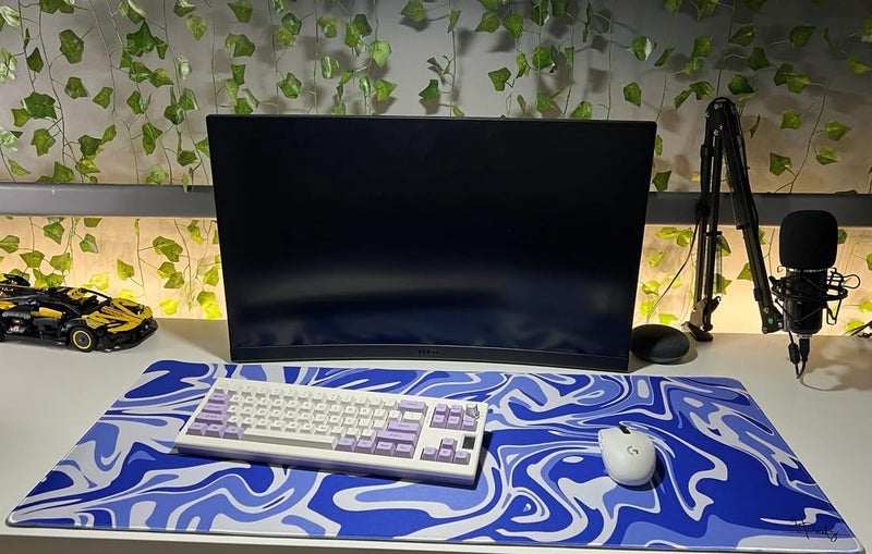 Saco وسادة ماوس للألعاب XXL للكمبيوتر – سجادة مكتب كبيرة 900×400×3مم، قاعدة مطاطية غير قابلة للانزلاق، سطح مقاوم للماء، تصميم انسيابي، وسادة ماوس كبيرة للوحة المفاتيح لمكتبك ومنزلك. - Image 3