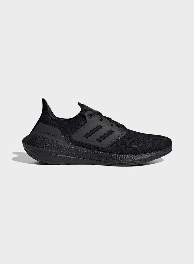 Adidas ULTRABOOST 22