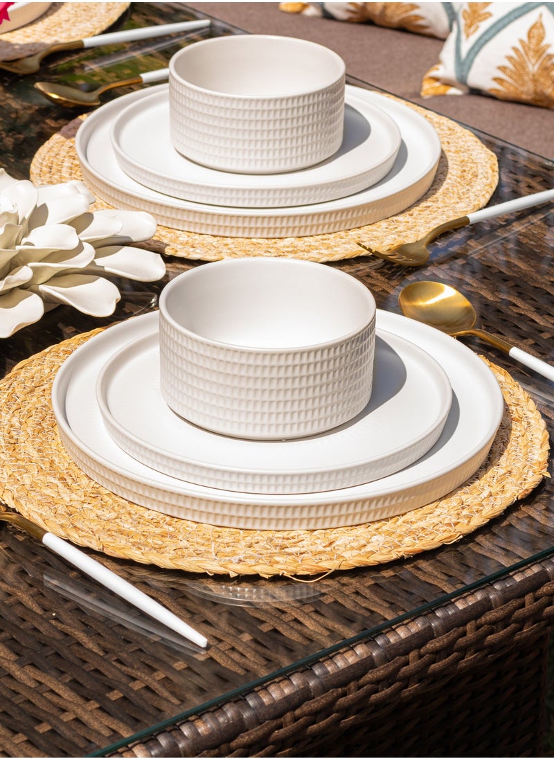 La Mesa La Mesa white porcelain 18 pc dinner set  - Image 2