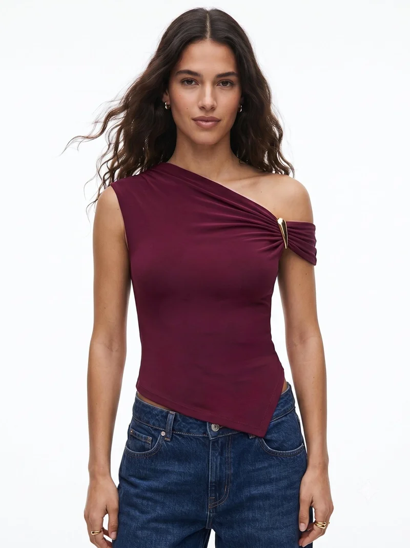 Outzidr Wine Asymmetrical Neck Wine Top With Buckle Trim