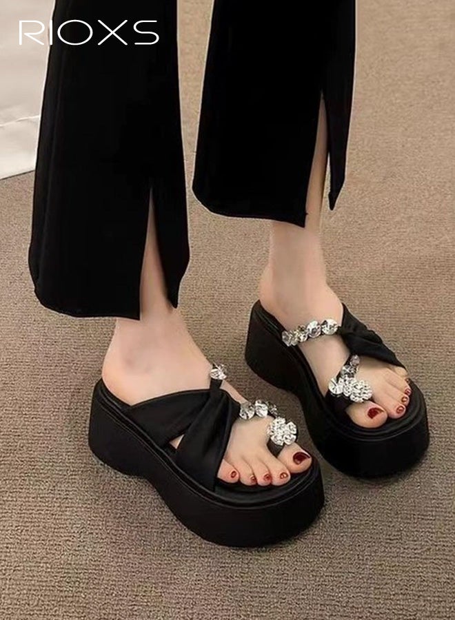 ريوكس صنادل نسائية سميكة ذات نعل سميك، صنادل عصرية مفتوحة من الأمام سهلة الارتداء مع أحجار الراين للسيدات، شبشب مريح للشاطئ في الصيف مع حلقة أصابع القدم للخروج في المنزل على الشاطئ، أسود - Image 1