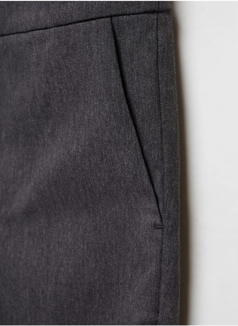 مانجو High Waist Pants