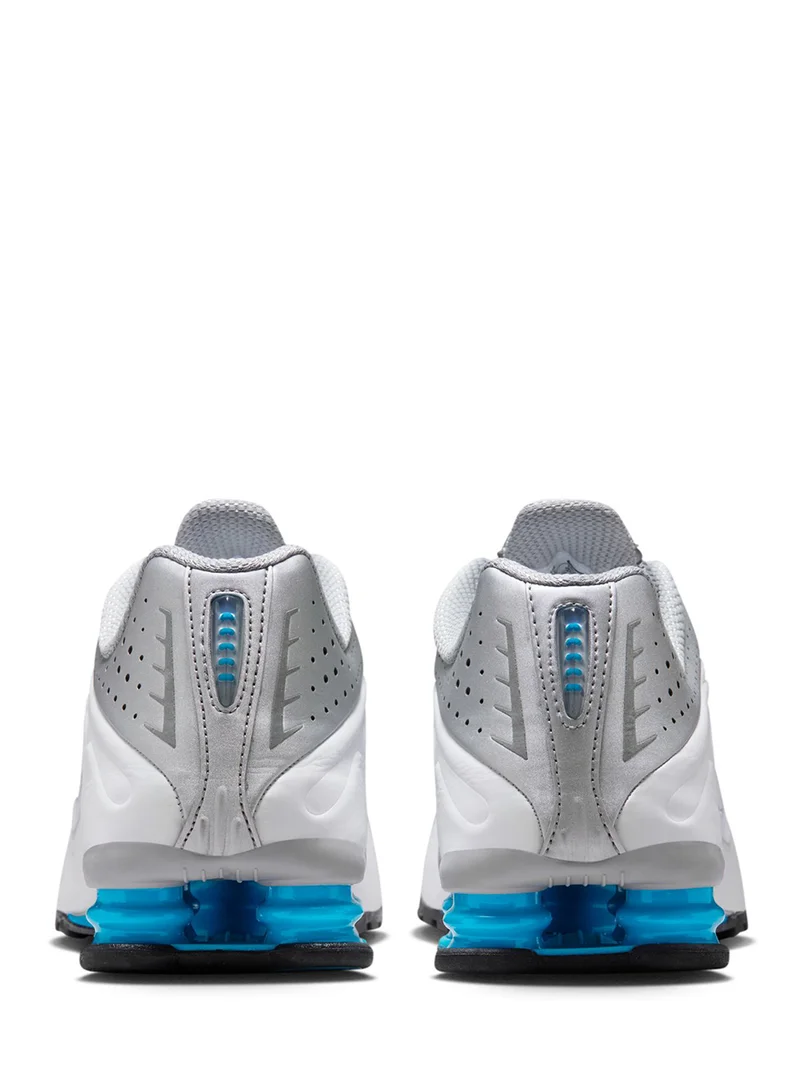 Nike Shox R4