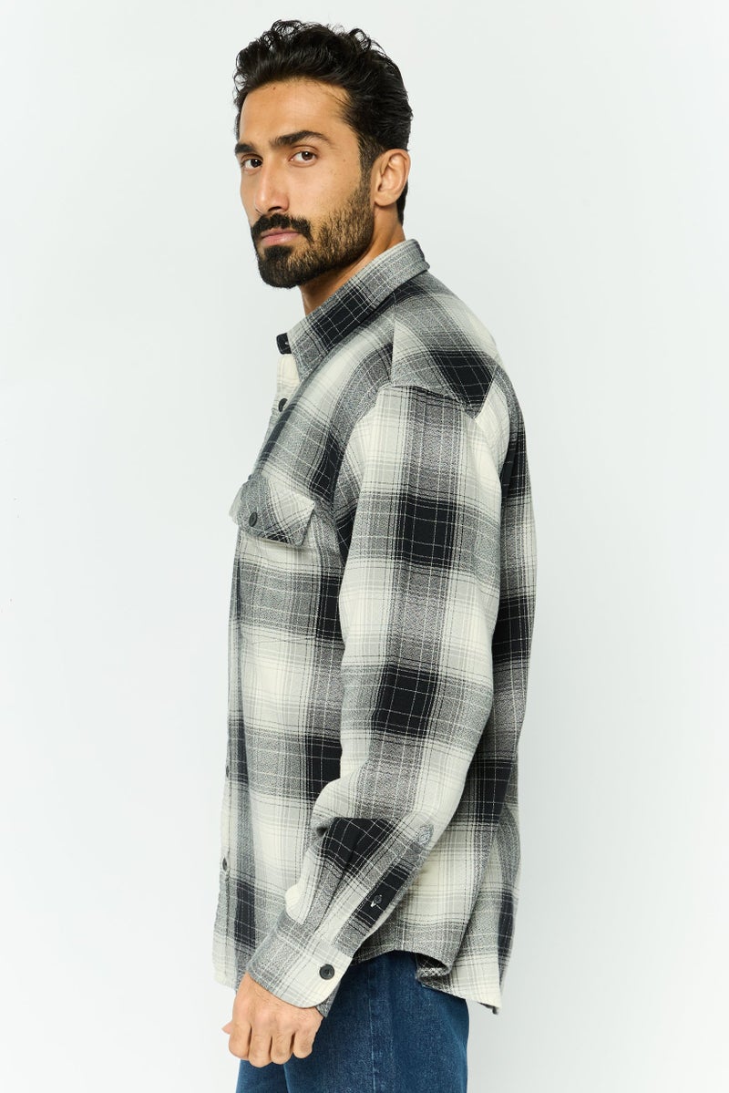 GANT Men Relaxed Fit Plaid Long Sleeve Casual Shirt, Black - Image 4