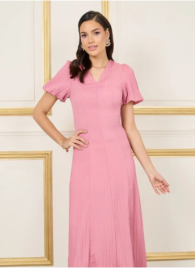 ستايلي Textured Puff Sleeves A-Line Midi Dress