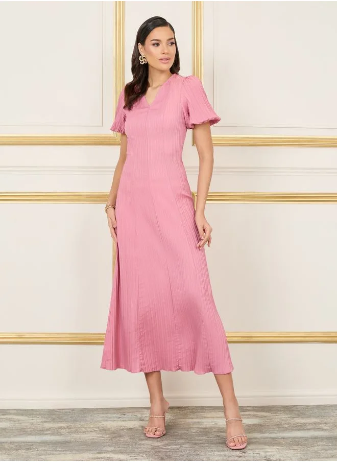 ستايلي Textured Puff Sleeves A-Line Midi Dress
