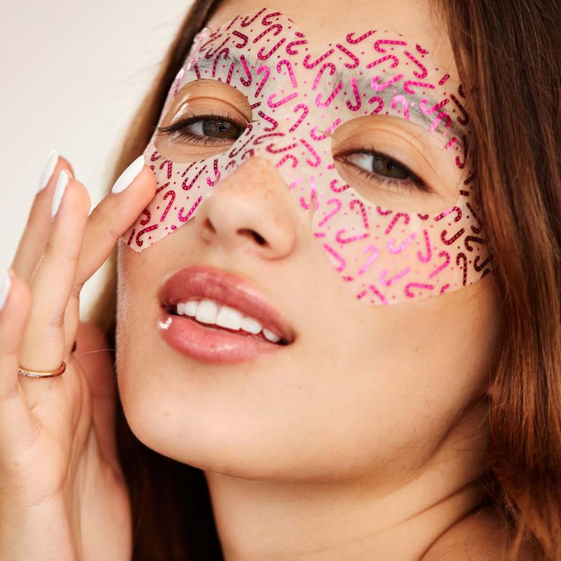 Vitamasques Candy Cane Vitamin C Eye Mask 3 Pack - Korean Skin Care Eye Mask with Aloe Vera to Reduce Puffy Eyes - Image 2