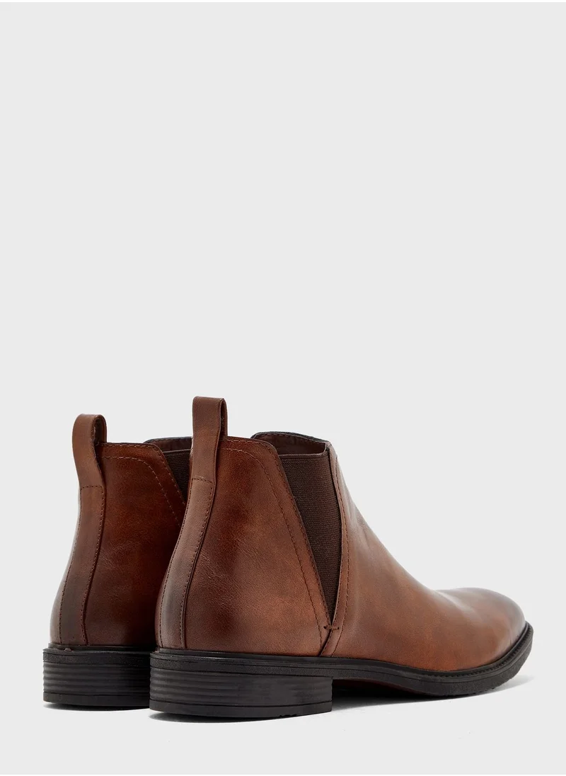 Robert Wood Faux Leather Chelsea Boots