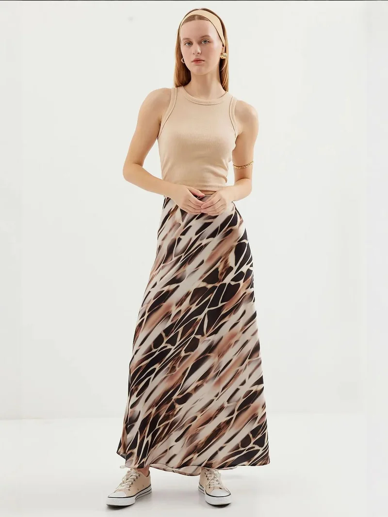 بيغ دارت تنورة ماكسي ساتان مبطنة من