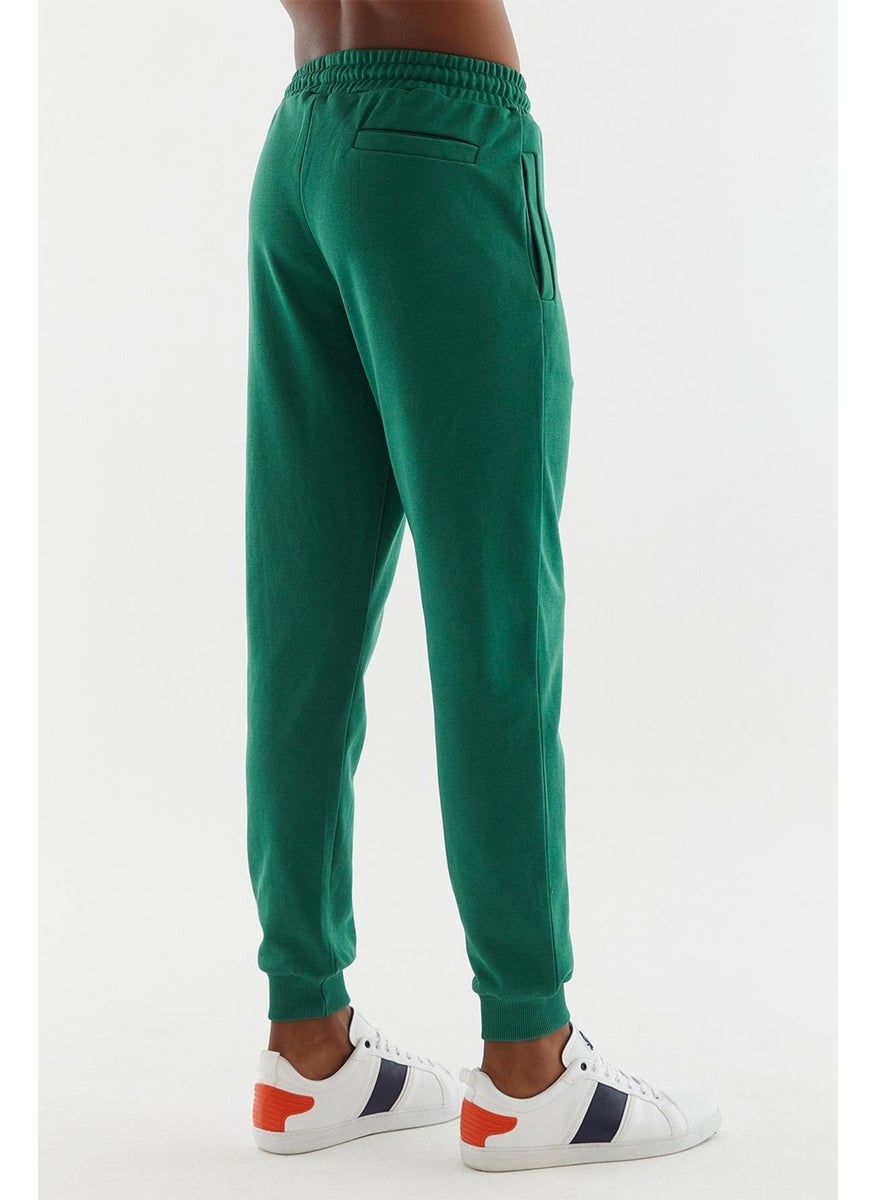 UNITED COLORS OF BENETTON Men's Jogger Pants  - Image 5