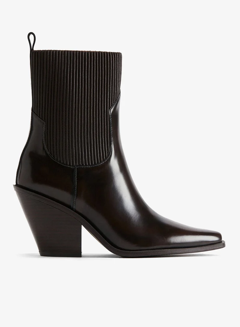 H&M Pointed boots