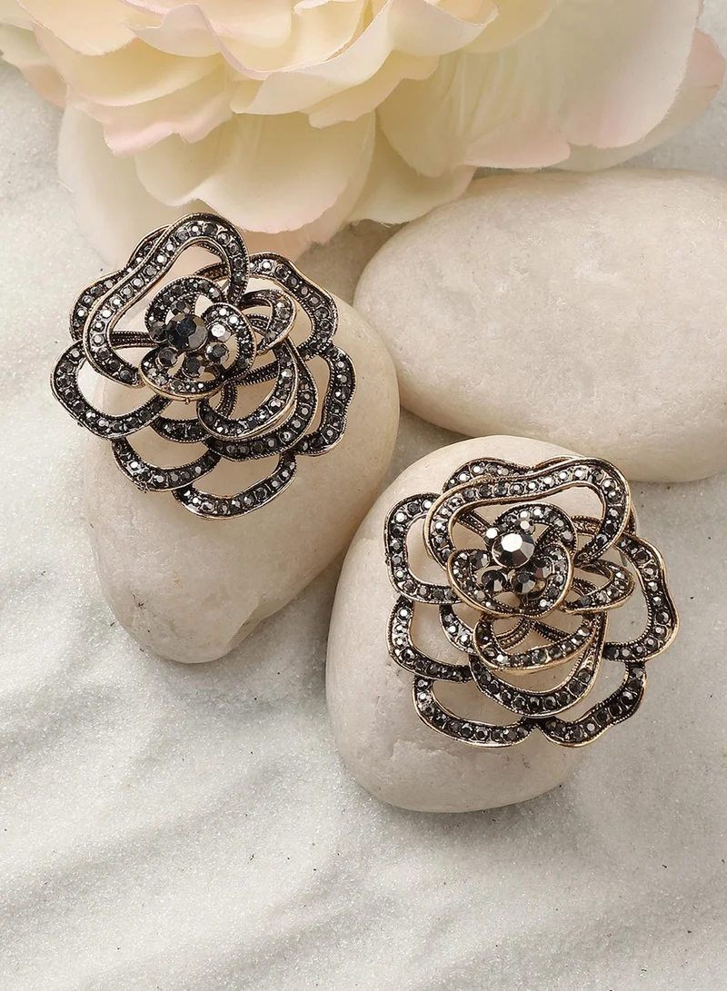 SOHI Intricate Rose Stud Earrings