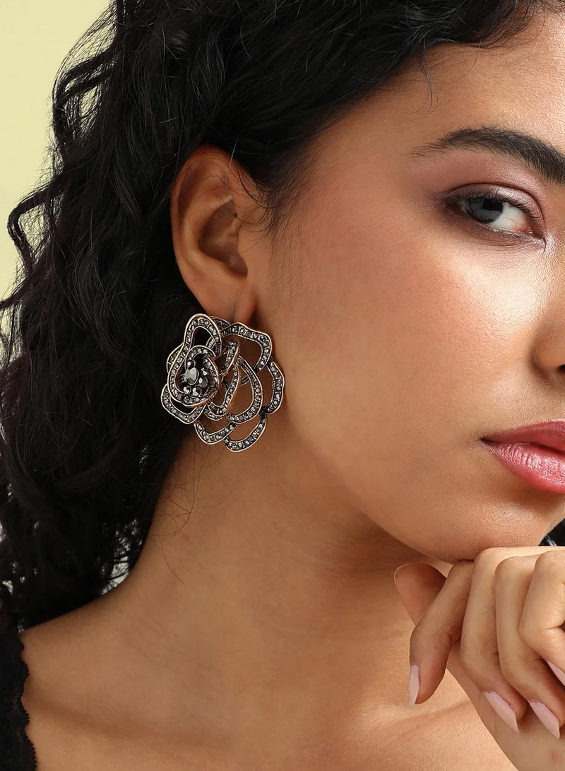 SOHI Intricate Rose Stud Earrings