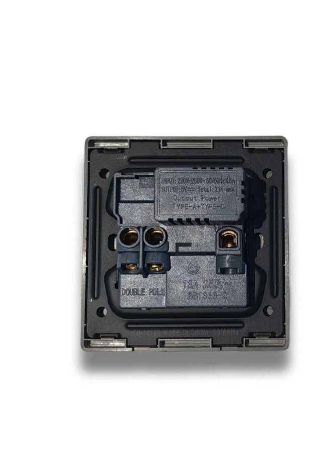CL Triple fish with USB input and type input, black color - Image 3
