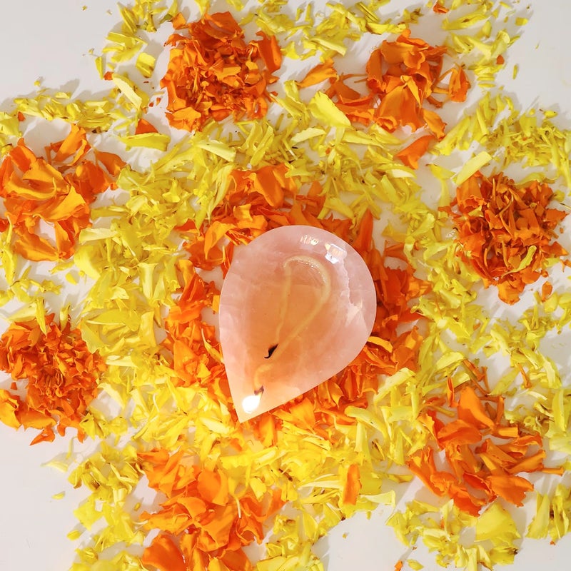 9Dzine Rose Quartz Crystal Diya for Home Decor Items 1 Face Oil Lamp Stone Diyas for Diwali Puja Temple Rangoli Diwali Decorative Festival Gifts for Women - Image 2