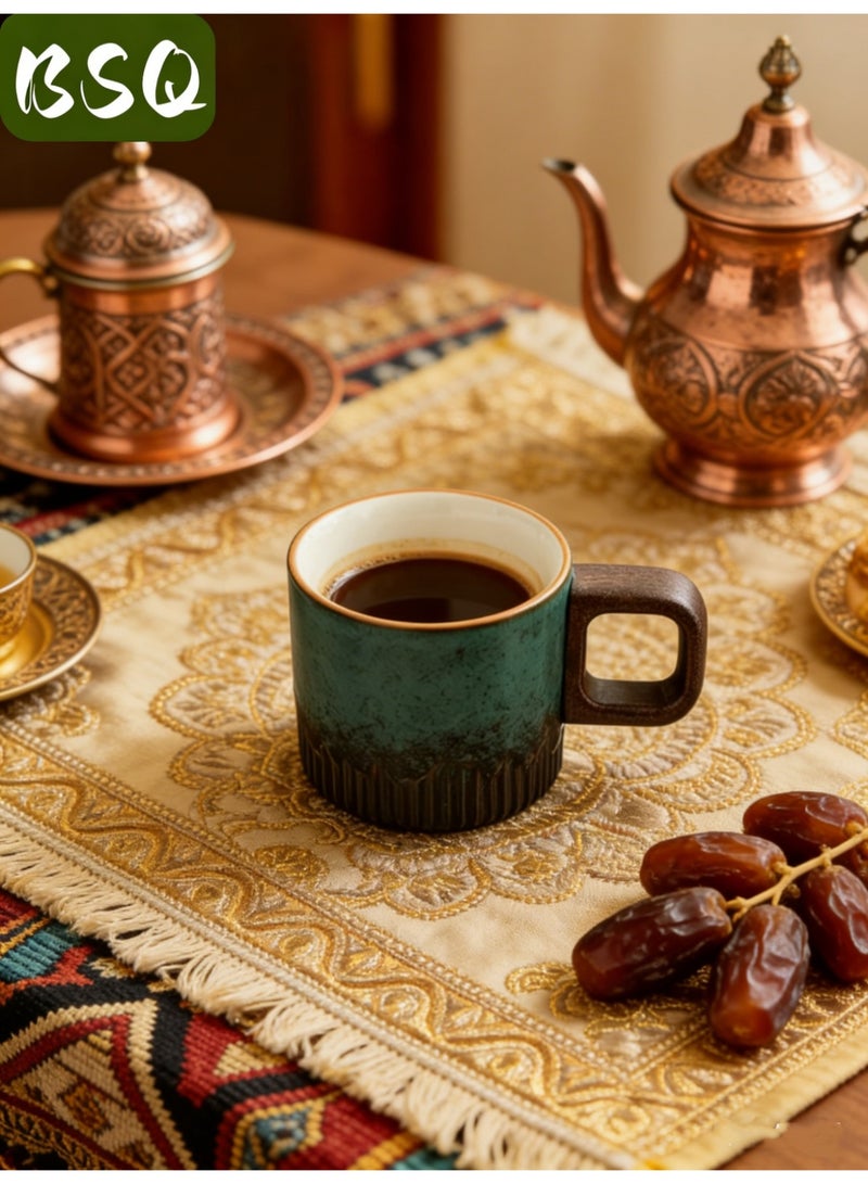 بي إس كيو كوبان صغيران من الإسبريسو (أزرق وأخضر، كلاهما مخبوز) سعة 75 مل بمقابض سيراميكية وتزجيج متدرج، مثاليان للقهوة التركية واللاتيه والكابتشينو. كما تتضمن المجموعة كوبين صغيرين من البورسلين على الطراز الياباني (بمقابض خشبية) وفنجانين صغيرين من الشاي الخزفي. - Image 2