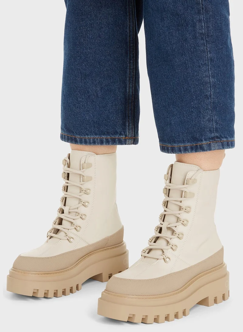 CALVIN KLEIN Lace Up Low Top Sneakers