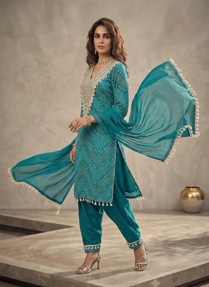 Viny VINY Turquoise Bandhani Print Suit Set – Women's Indian Ethnic Wear