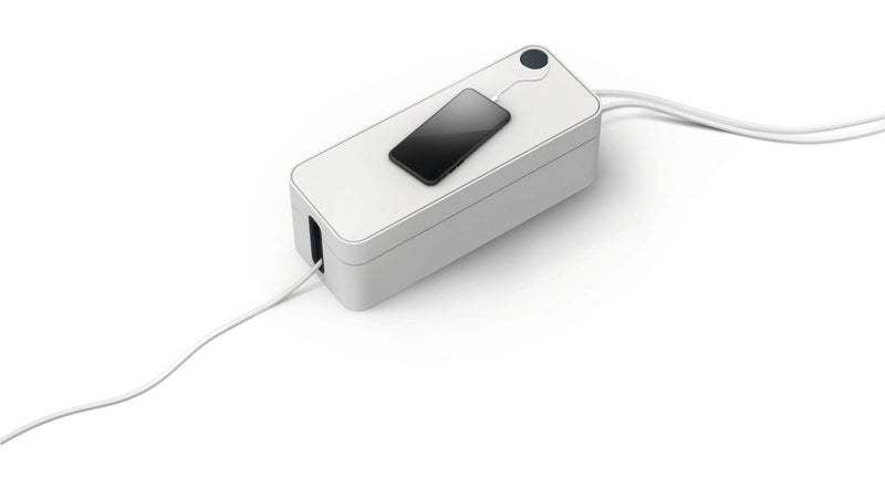 ديورابل صندوق منظم الأسلاك CAVOLINE® BOX L | صندوق منظم الأسلاك الكهربائية لشريط طاقة بخمسة مقابس، فتحات تهوية مطاطية، فتحة دائرية للشحن في الغطاء، أقدام مطاطية مانعة للانزلاق، بلاستيك مقاوم للاشتعال، 406×139×156 مم — ديوريبل - Image 4