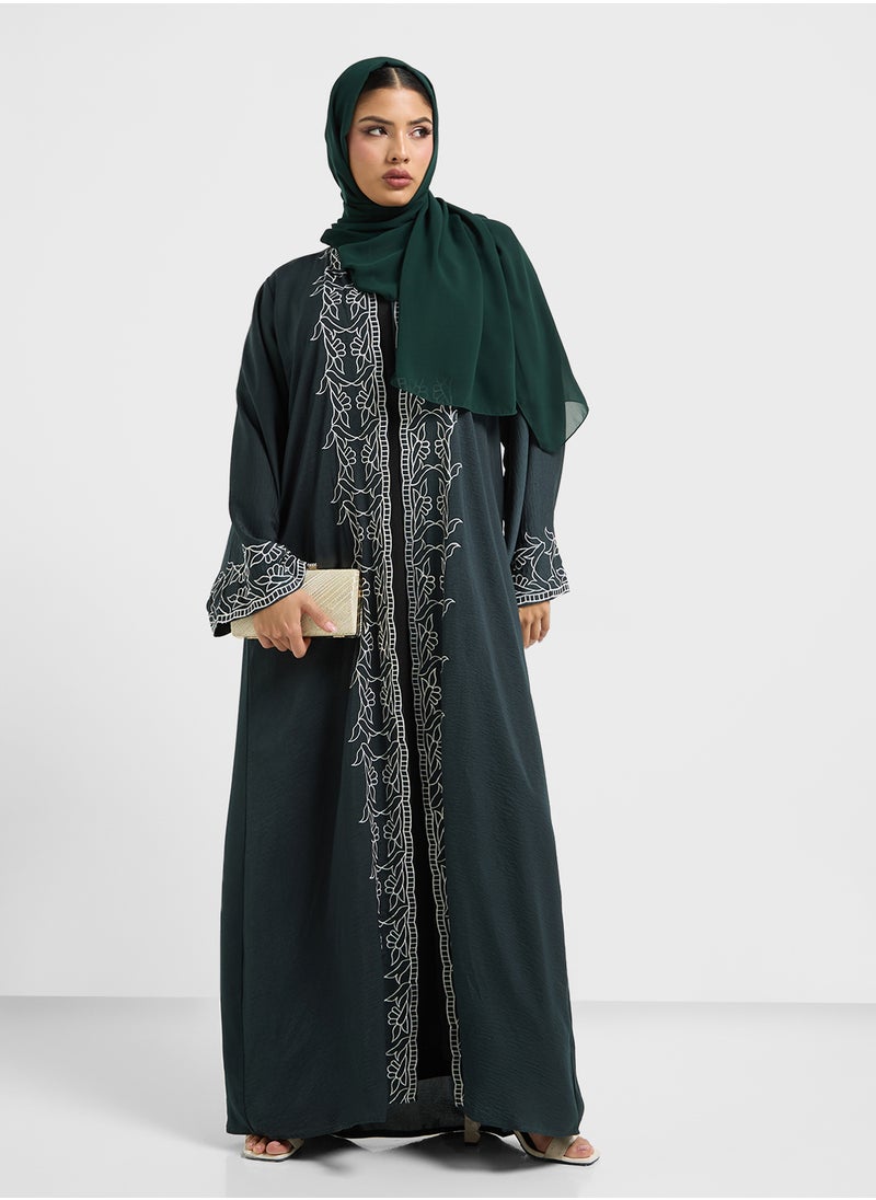 hayas closet Embroidered V-Neck Flared Sleeve Abaya  - Image 5