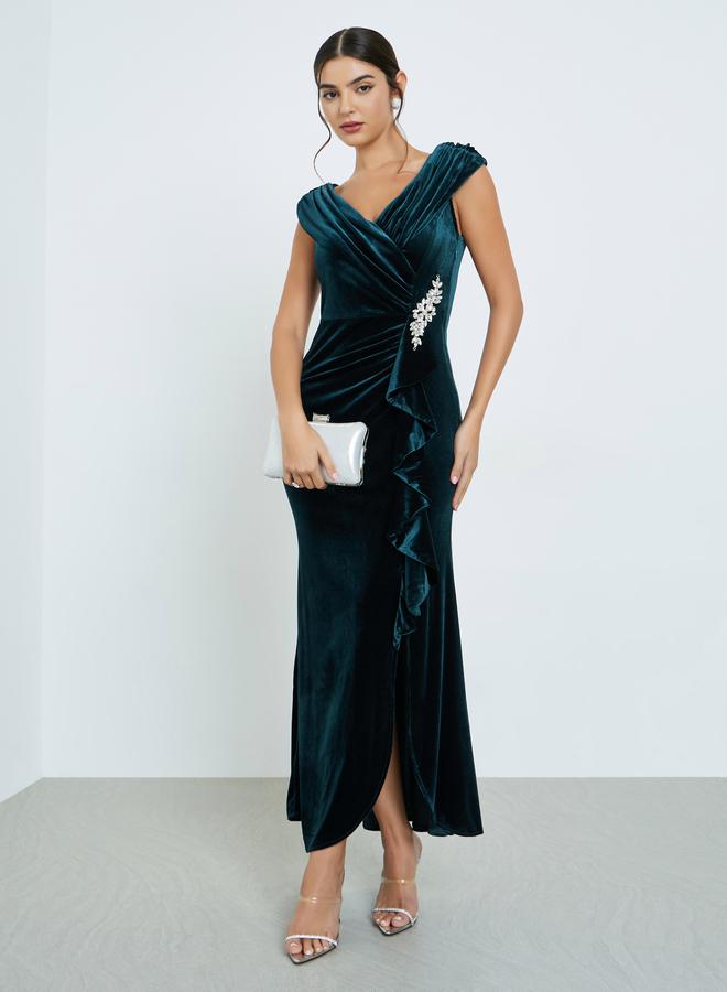 Styli Teal Embellished Velvet Look Maxi Dress - Image 1