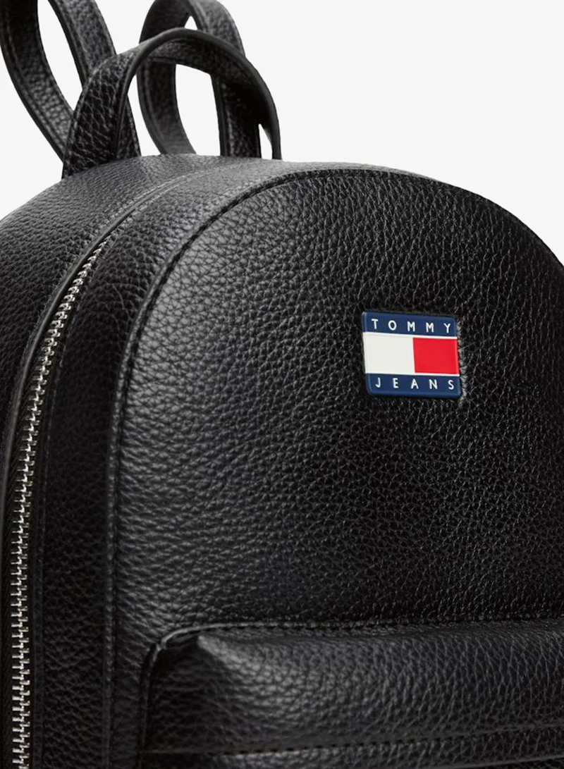 TOMMY JEANS Logo Detailed Zip Through Backpack