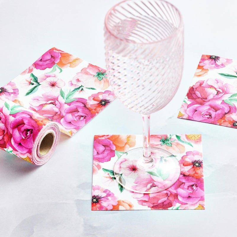 MY DRAP مناديل كوكتيل قطنية سارة بلوسوم من CECI نيويورك X MY DRAP، للاستخدام مرة واحدة أو قابلة لإعادة الاستخدام (4.5" × 4.5" - 50 وحدة لكل لفة) - Image 1