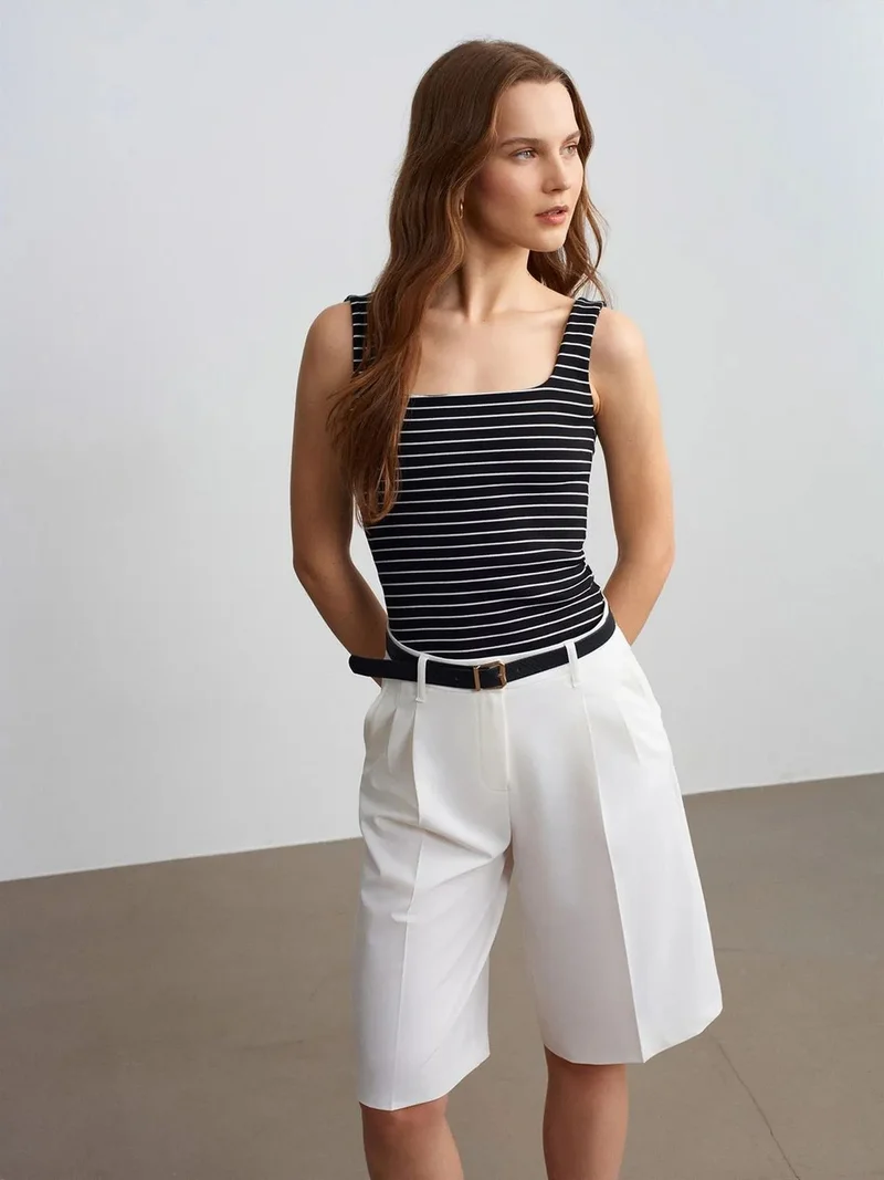 Dilvin DILVIN High-waist Belted Woven Tailored Shorts