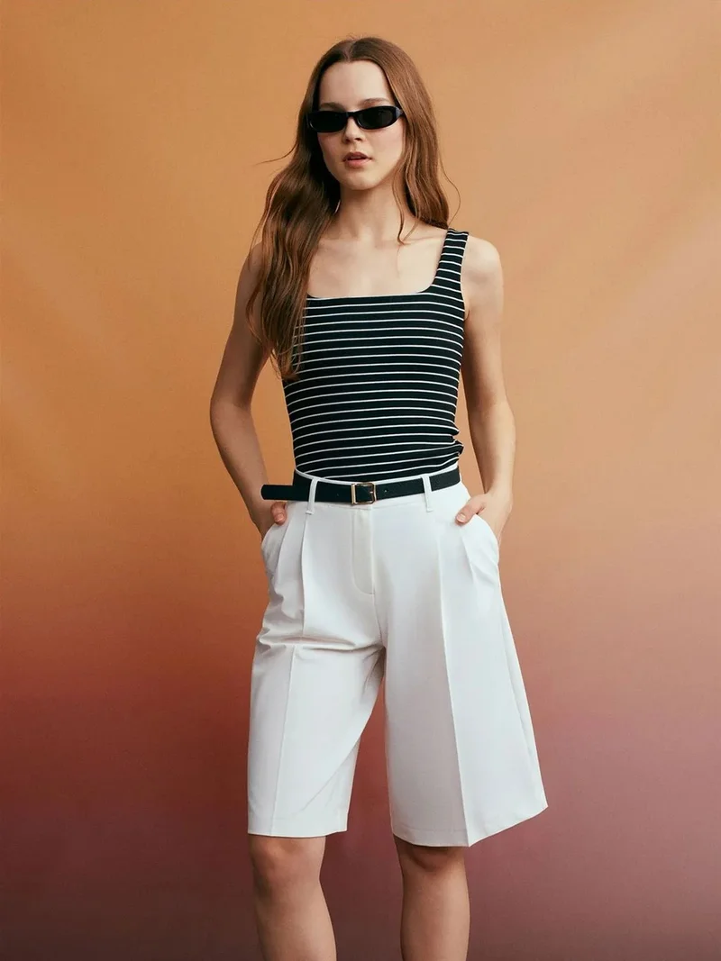 Dilvin DILVIN High-waist Belted Woven Tailored Shorts