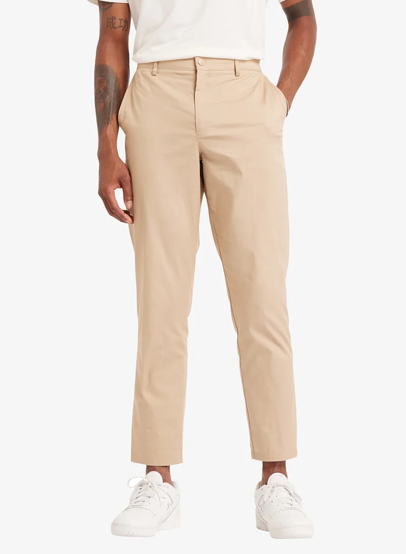 New Balance 30" Athletics Standard Tapered Pants