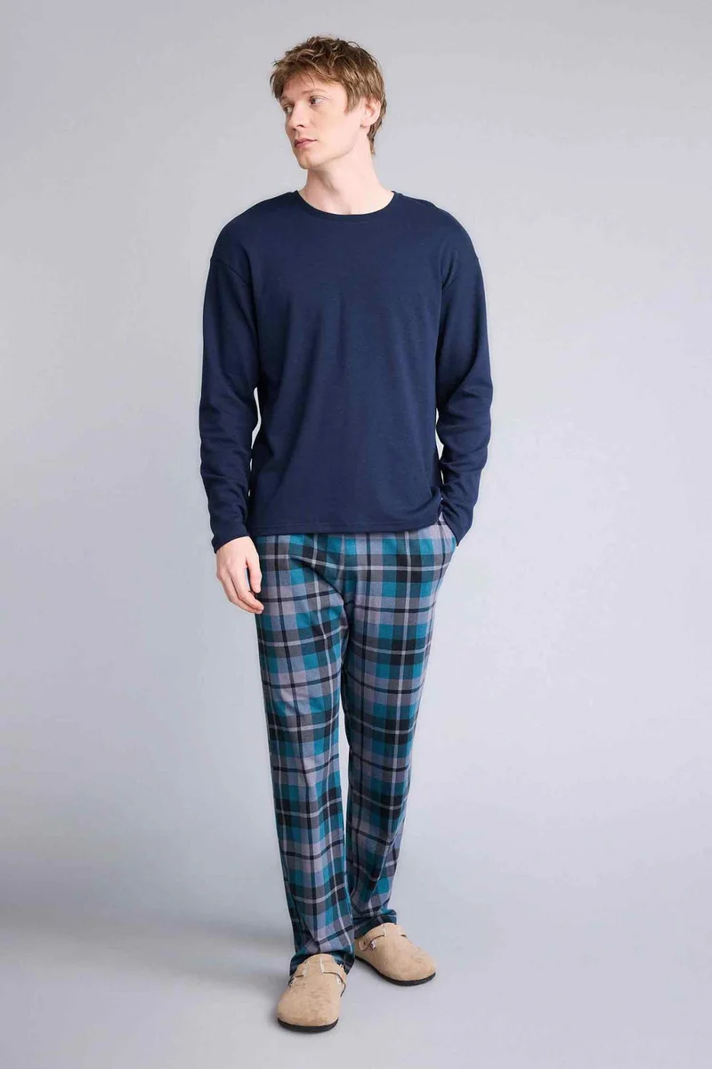 ديفاكتو Boxy Fit Long Sleeve Knitted Tops