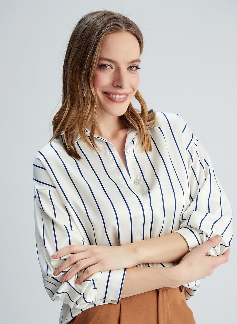 جوي قميص مقلم واسع من الستان - Image 2