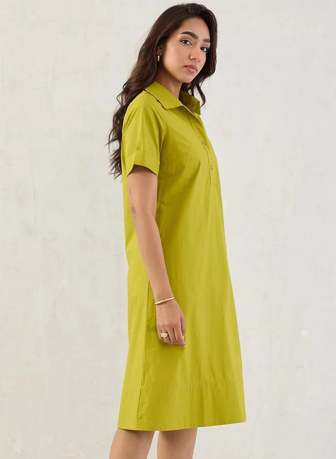 Femmella Green Solid Poplin Collared A-Line Midi Dress
