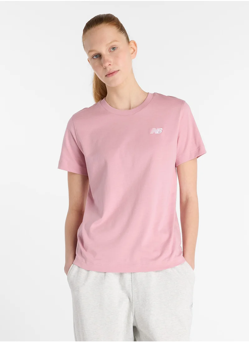 نيو بالانس Essentials Logo T-Shirt