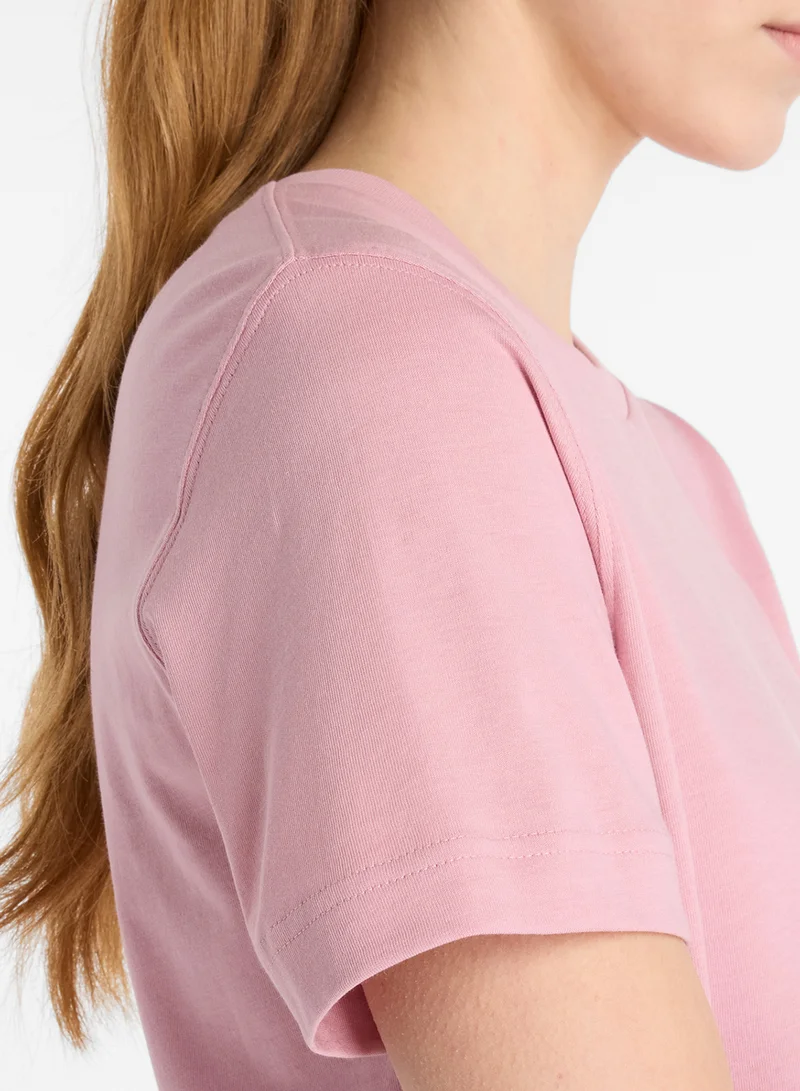 New Balance Essentials Logo T-Shirt