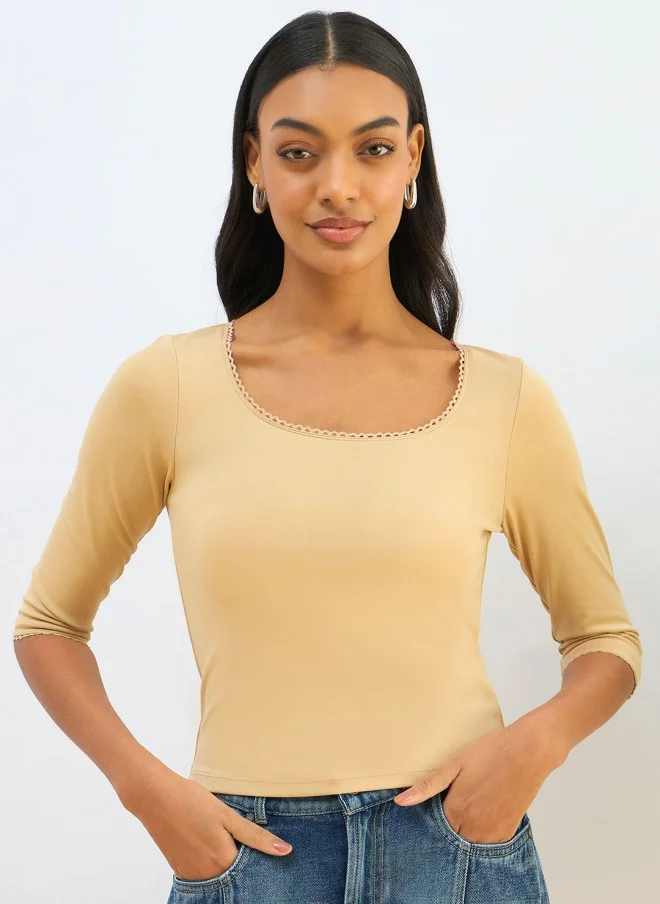 ساسافراس Beige Fitted Crop Top for Women