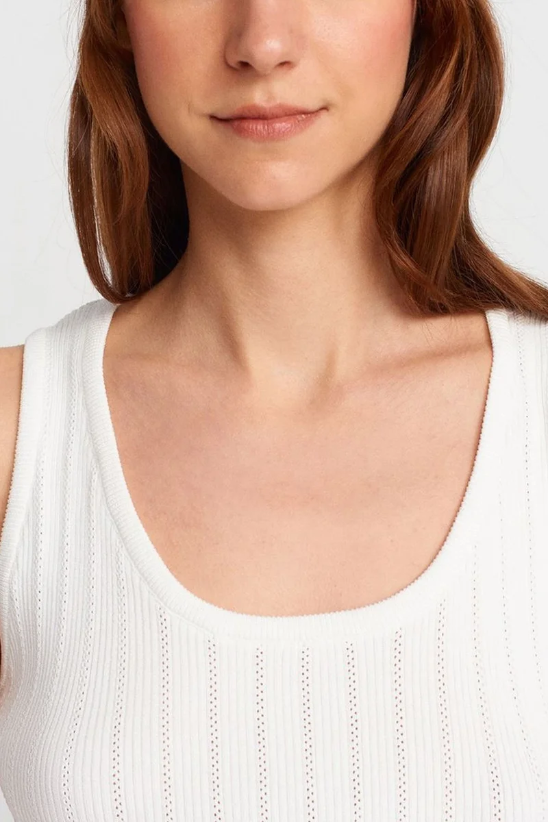 Dilvin White DILVIN Ribbed Sleeveless Slim-fit Blouse for Women | Best Price UAE