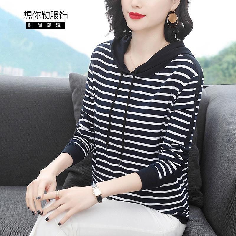 2022 New Autum 95 Cotton T-Shirt Women'S Long-Sleeved Middle-Aged Mother'S Wear Loose Stripesd Hooded Top Trbottomy T-Shirt - Image 1