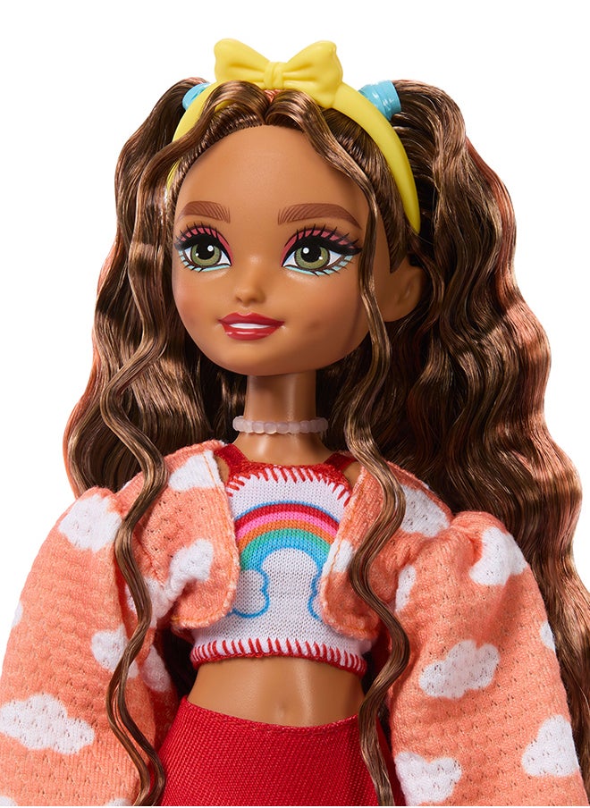 Barbie Dream Besties Doll and Accessories, Teresa Posable Roller Skating Fashion Doll with Brown Hair, 9Video Game Themed Pieces  - Image 3