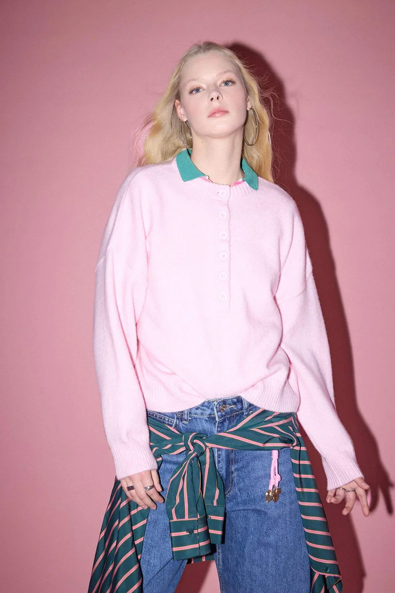 ديفاكتو Regular Fit Crew Neck Knitwear Pullover