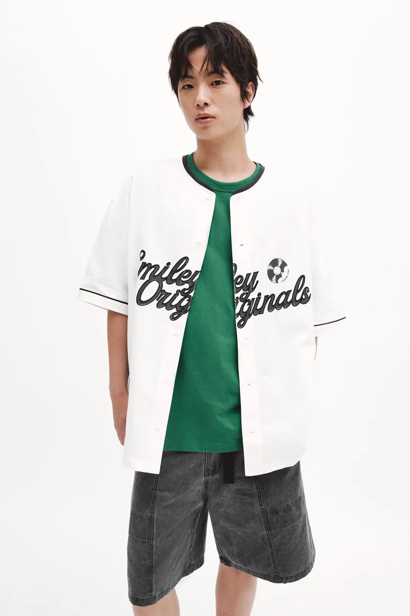 H&M  Loose Fit Belted cotton utility shorts for Men | Best Price UAE